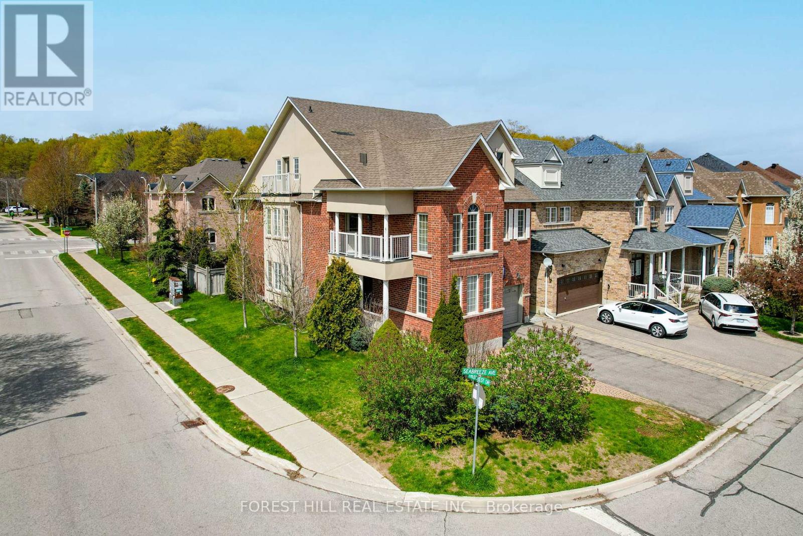 92 Seabreeze Avenue, Vaughan (patterson), Ontario