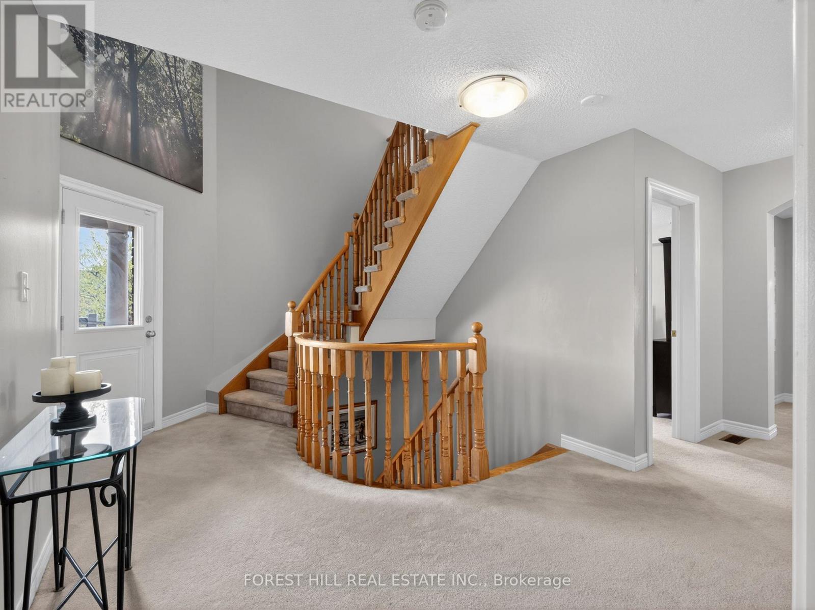 92 Seabreeze Avenue, Vaughan (patterson), Ontario