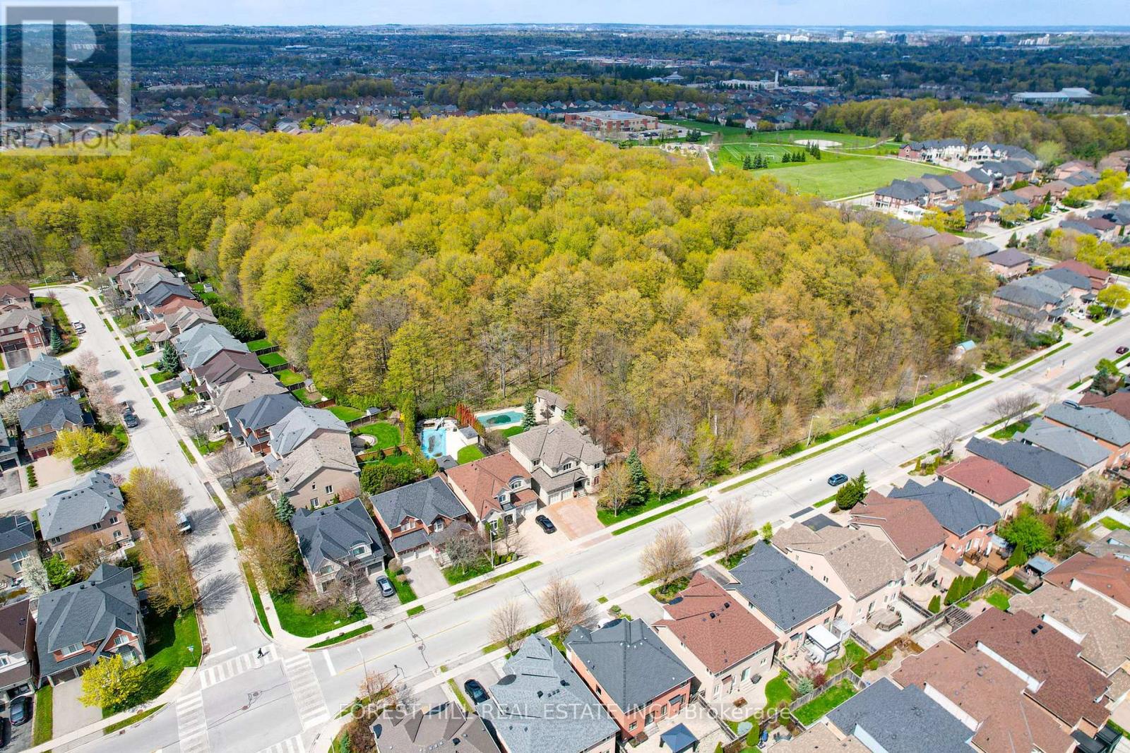 92 Seabreeze Avenue, Vaughan (patterson), Ontario