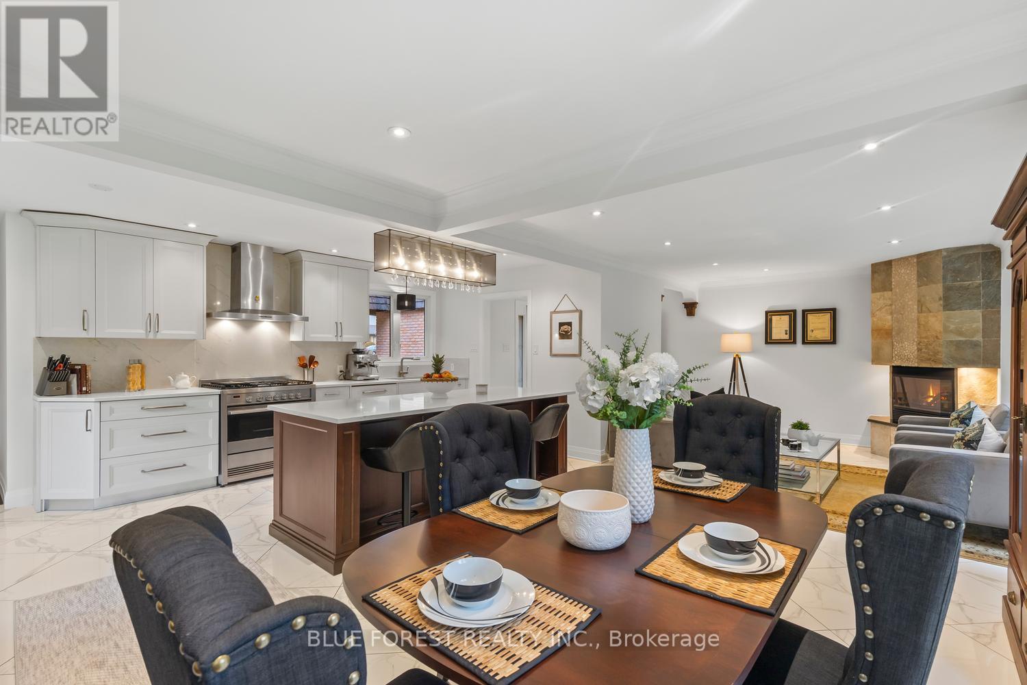 43 Compton Crescent, London South (south R), Ontario