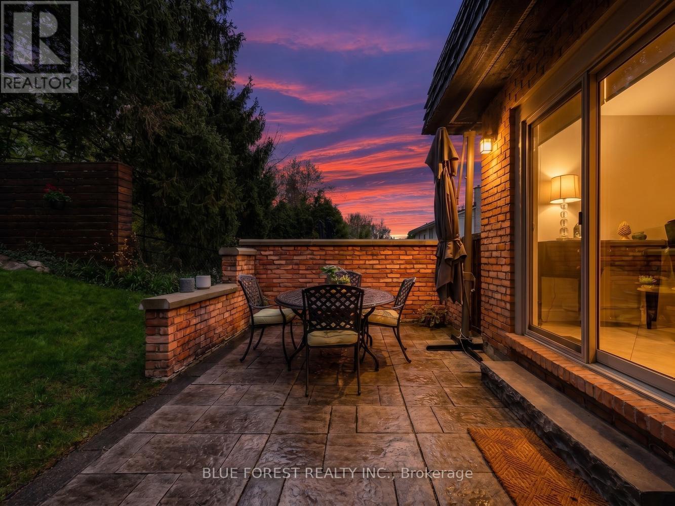 43 Compton Crescent, London South (south R), Ontario