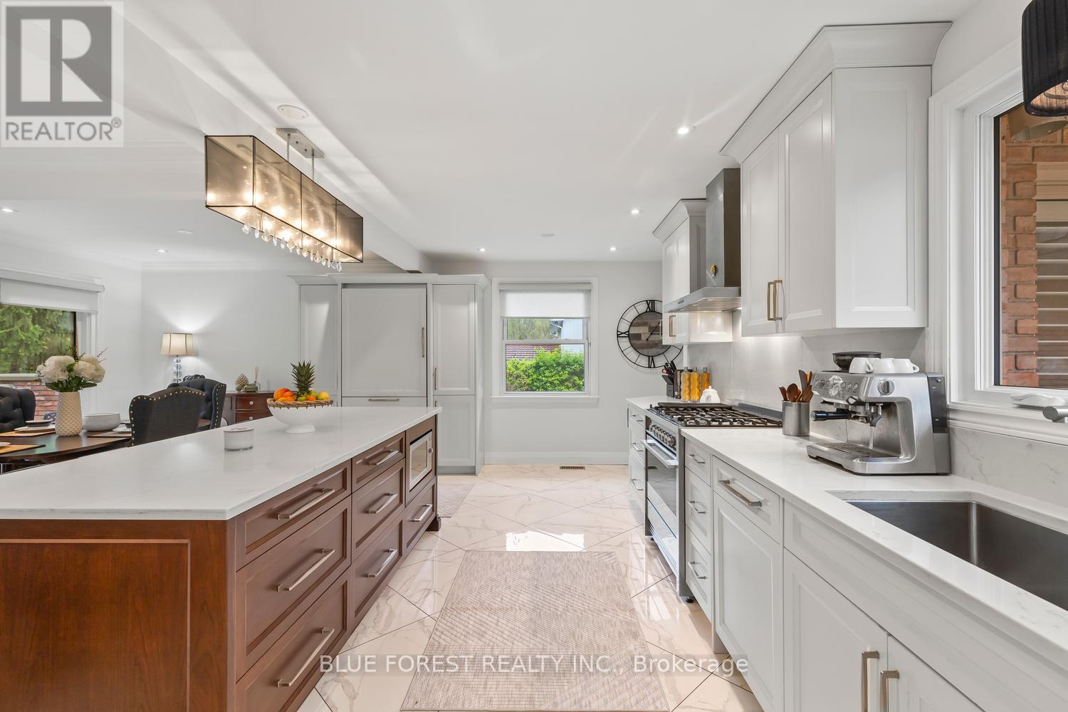 43 Compton Crescent, London South (south R), Ontario
