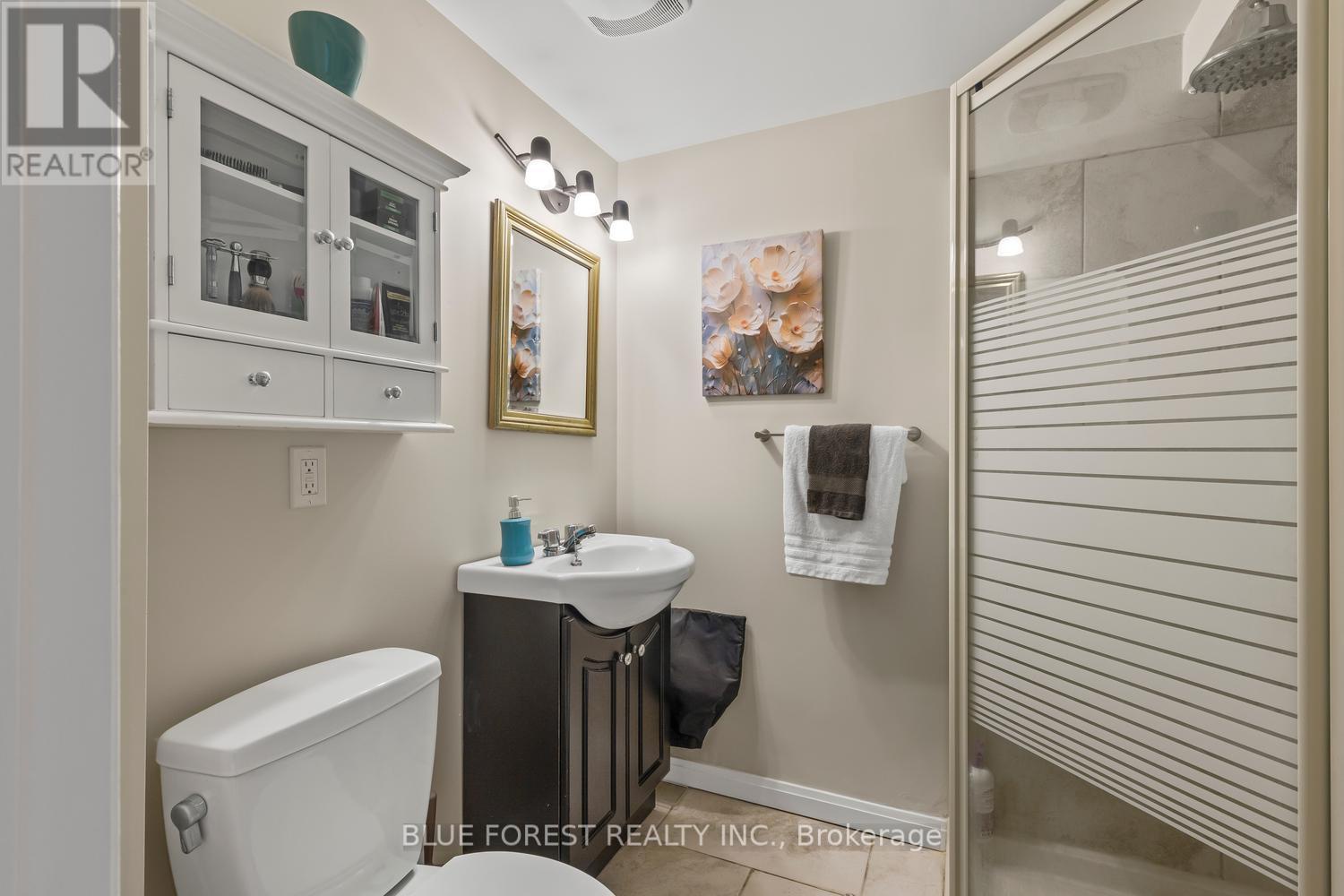 43 Compton Crescent, London South (south R), Ontario