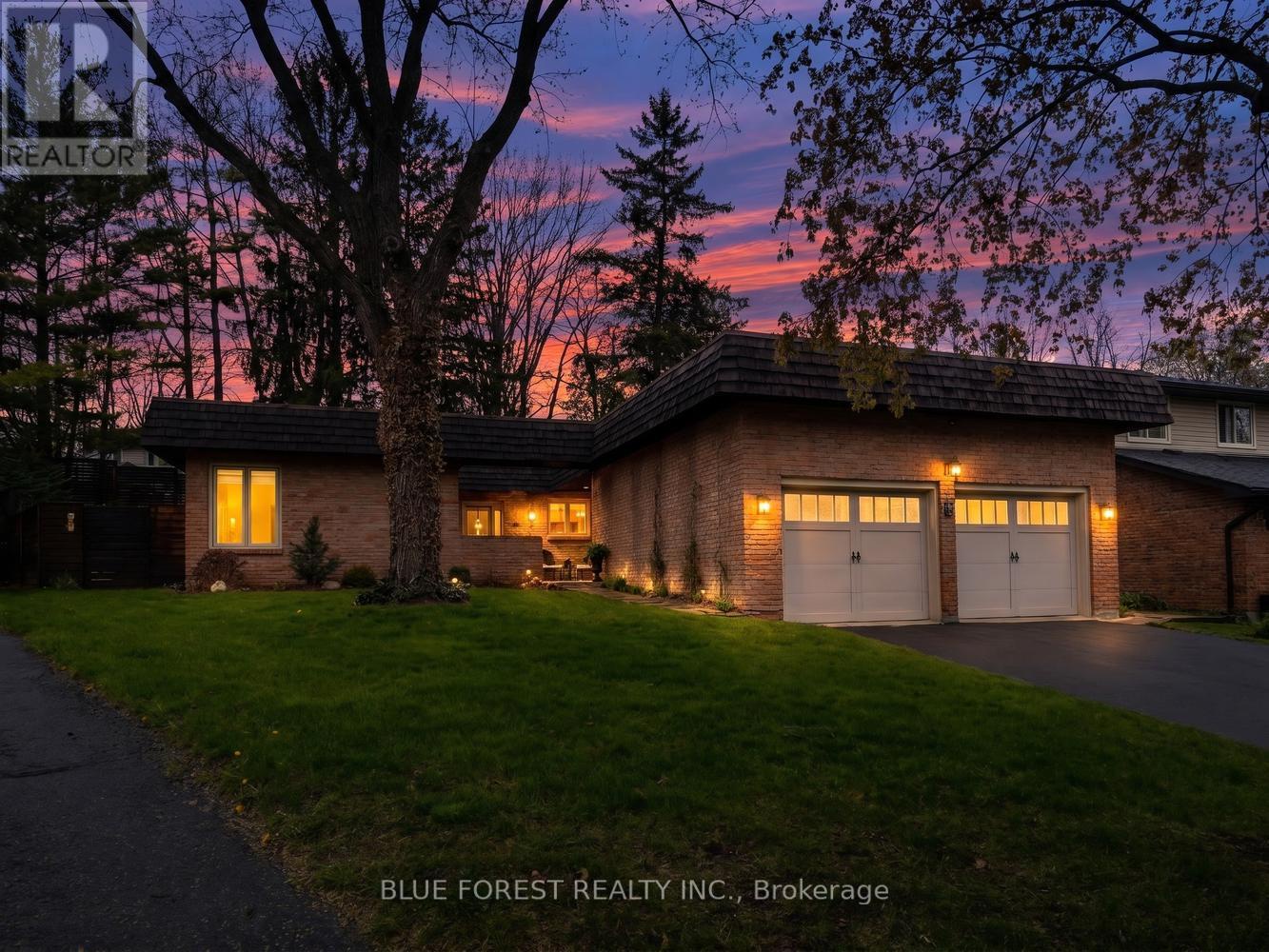 43 Compton Crescent, London South (south R), Ontario
