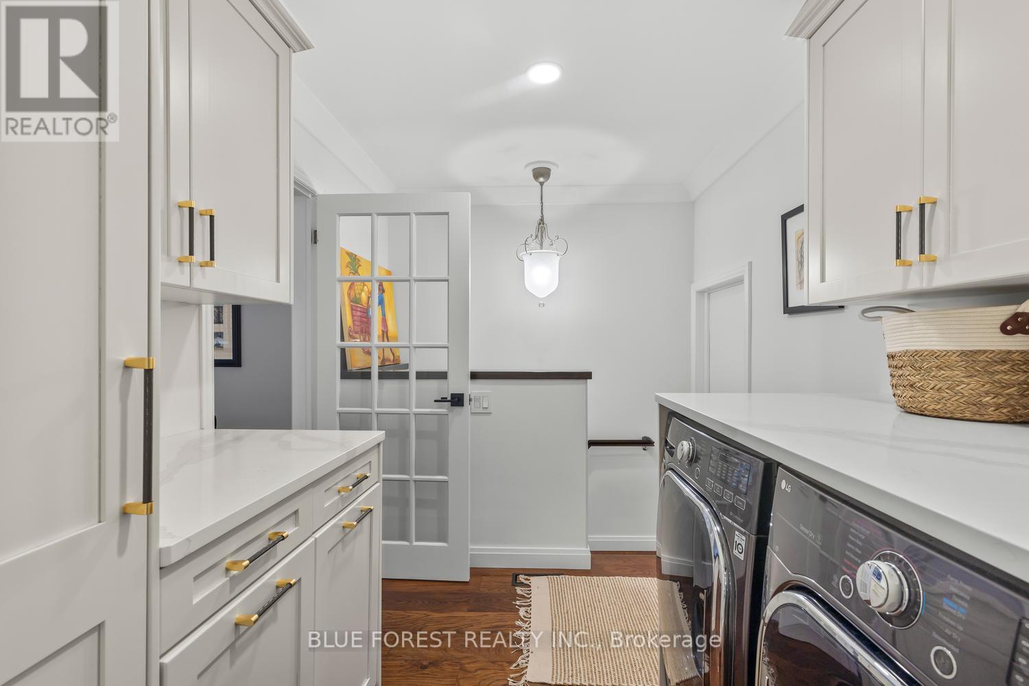 43 Compton Crescent, London South (south R), Ontario
