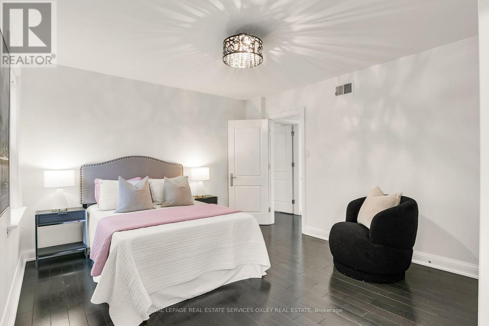 102 Elm Avenue, Toronto (rosedale-moore Park), Ontario