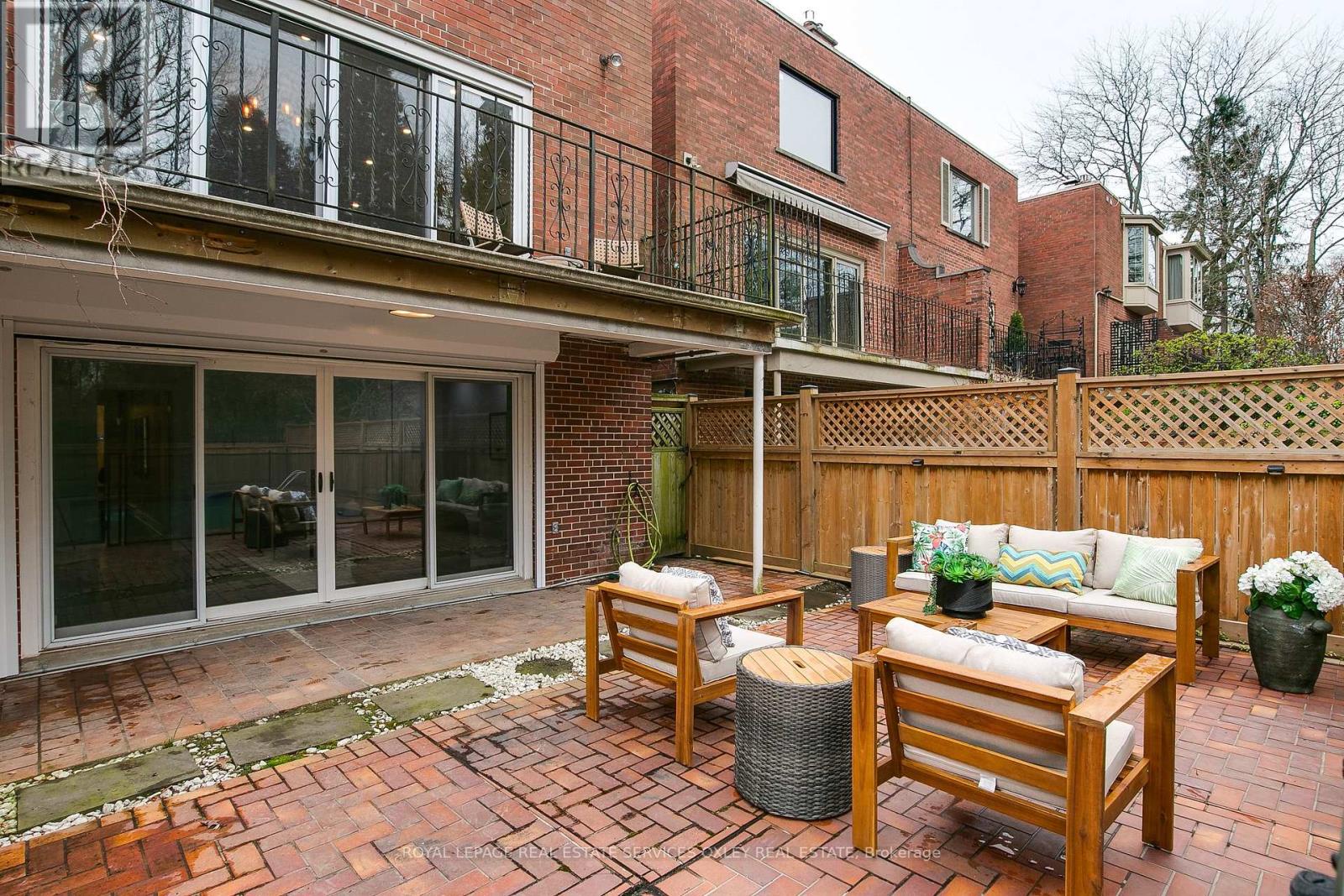 102 Elm Avenue, Toronto (rosedale-moore Park), Ontario