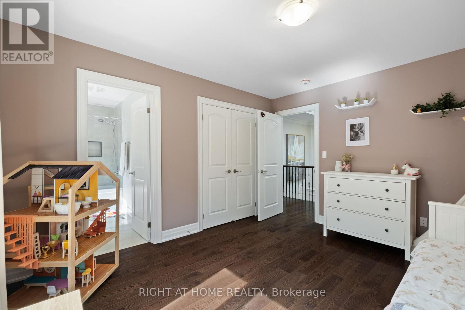 20b Leafield Drive, Toronto (l'amoreaux), Ontario