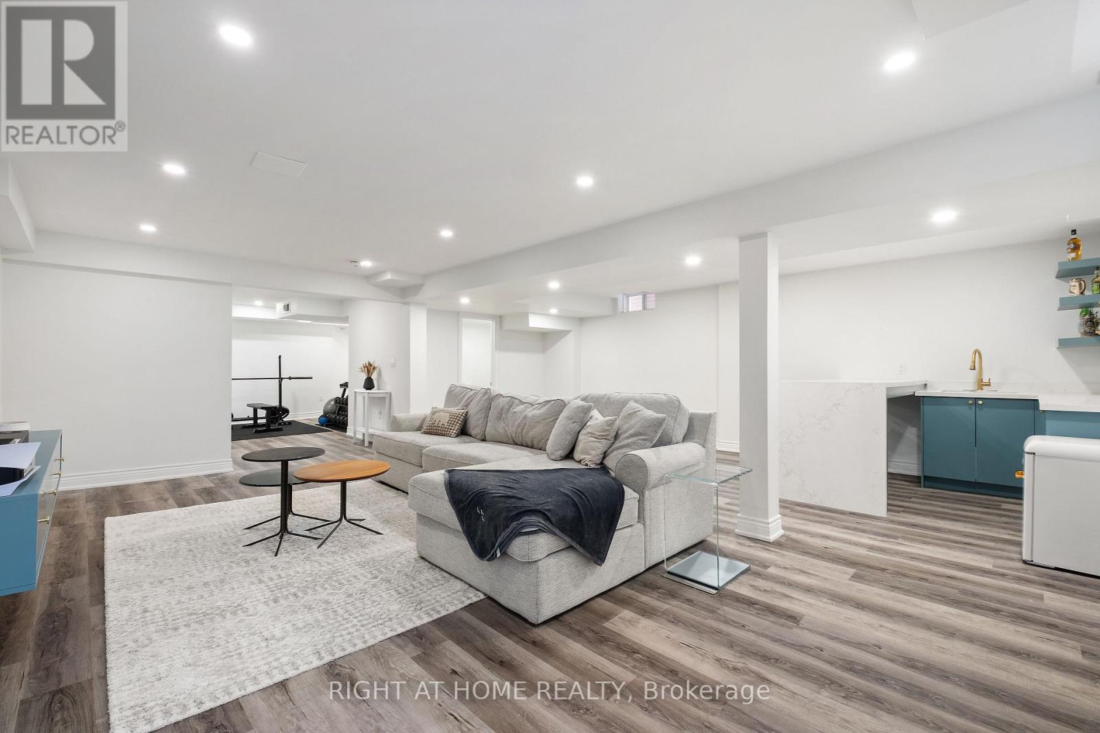 20b Leafield Drive, Toronto (l'amoreaux), Ontario