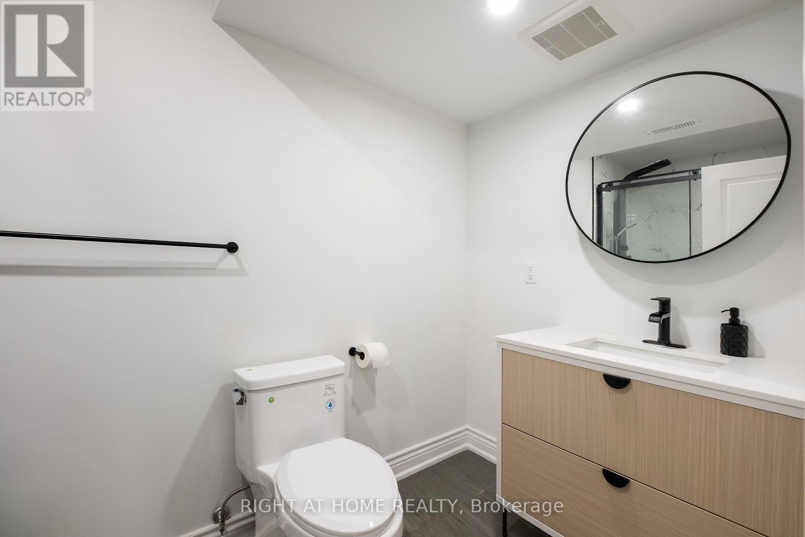 20b Leafield Drive, Toronto (l'amoreaux), Ontario