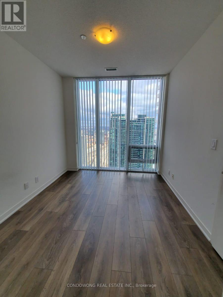 4905 - 100 Harbour Street, Toronto (waterfront Communities), Ontario