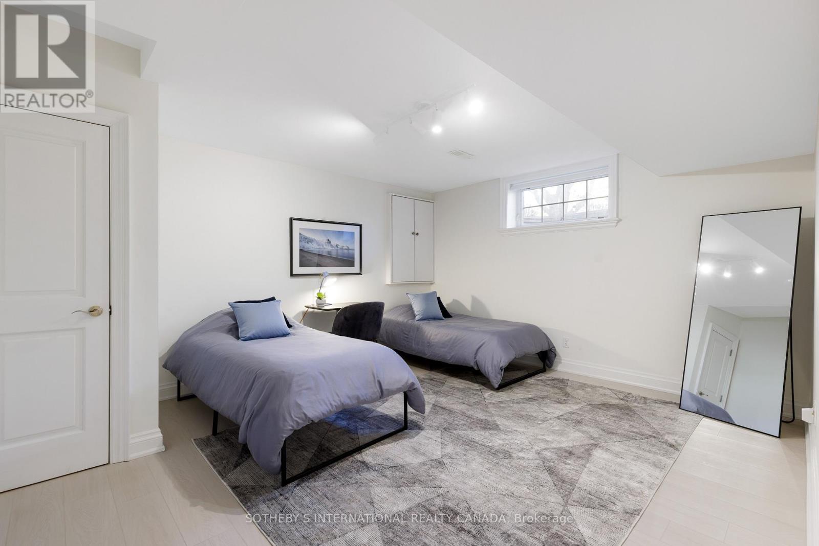 36 Gardenvale Road, Toronto (stonegate-queensway), Ontario