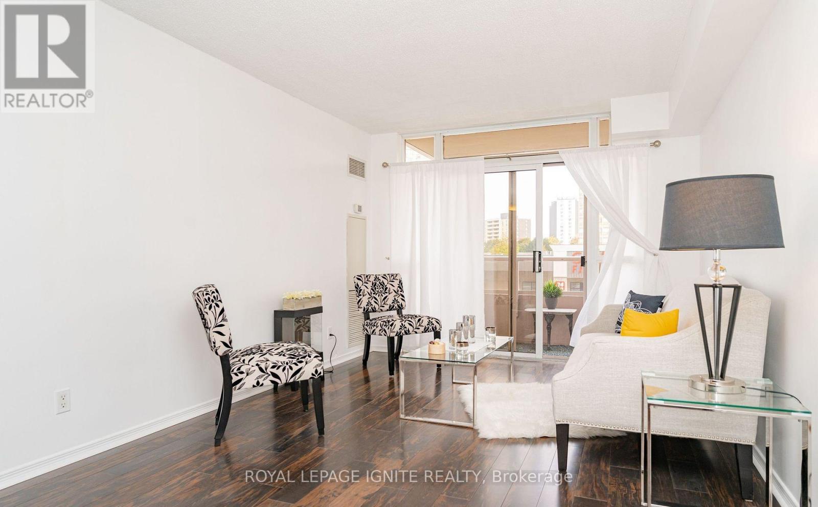 203 - 3650 Kingston Road, Toronto (scarborough Village), Ontario