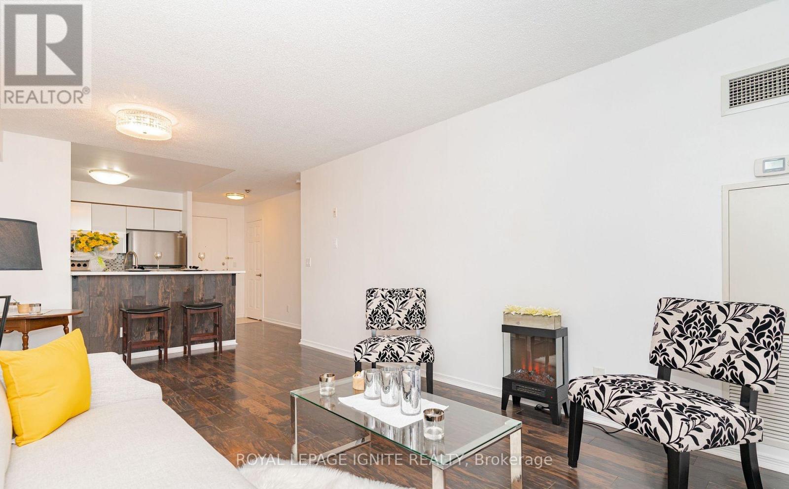 203 - 3650 Kingston Road, Toronto (scarborough Village), Ontario