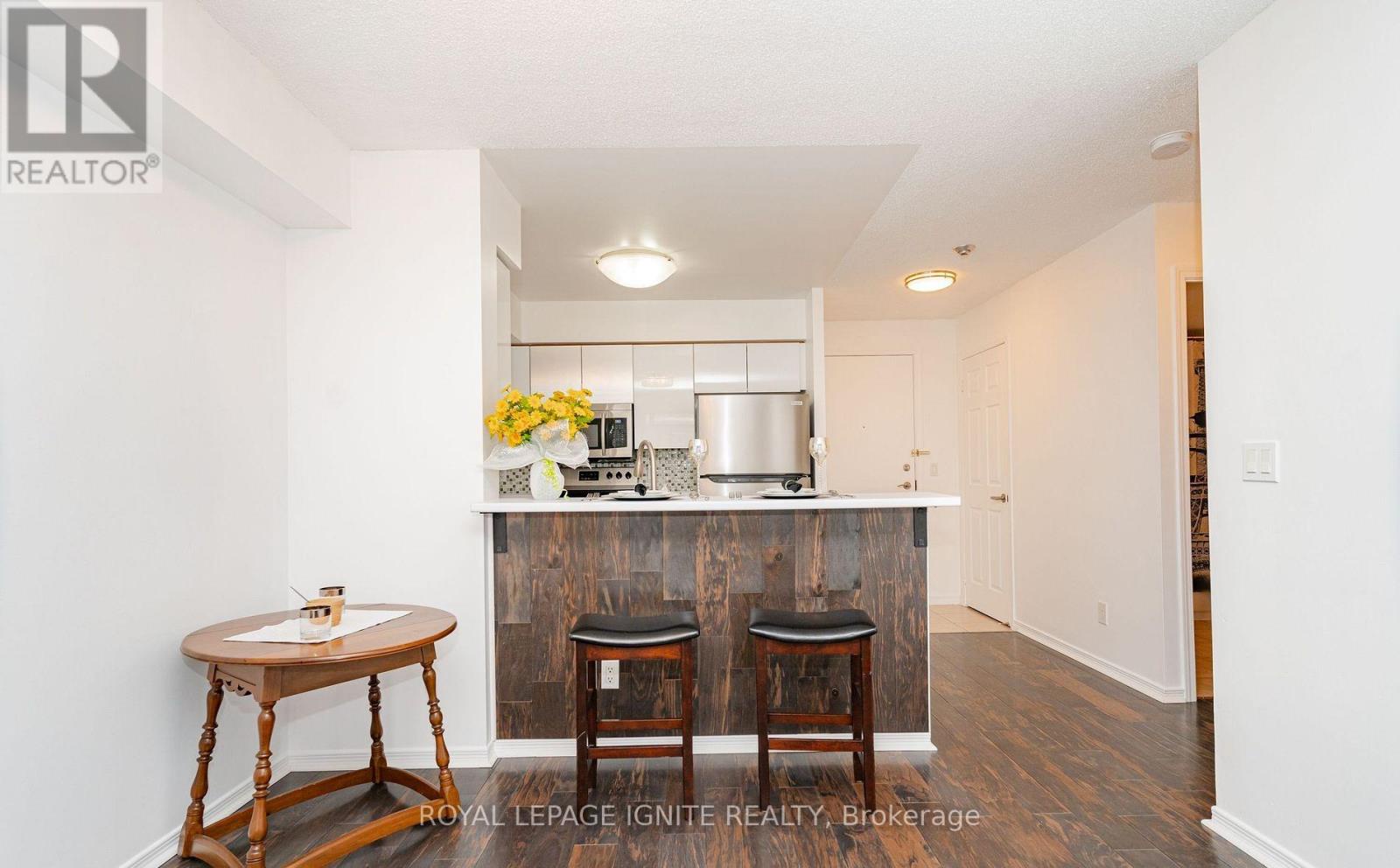203 - 3650 Kingston Road, Toronto (scarborough Village), Ontario