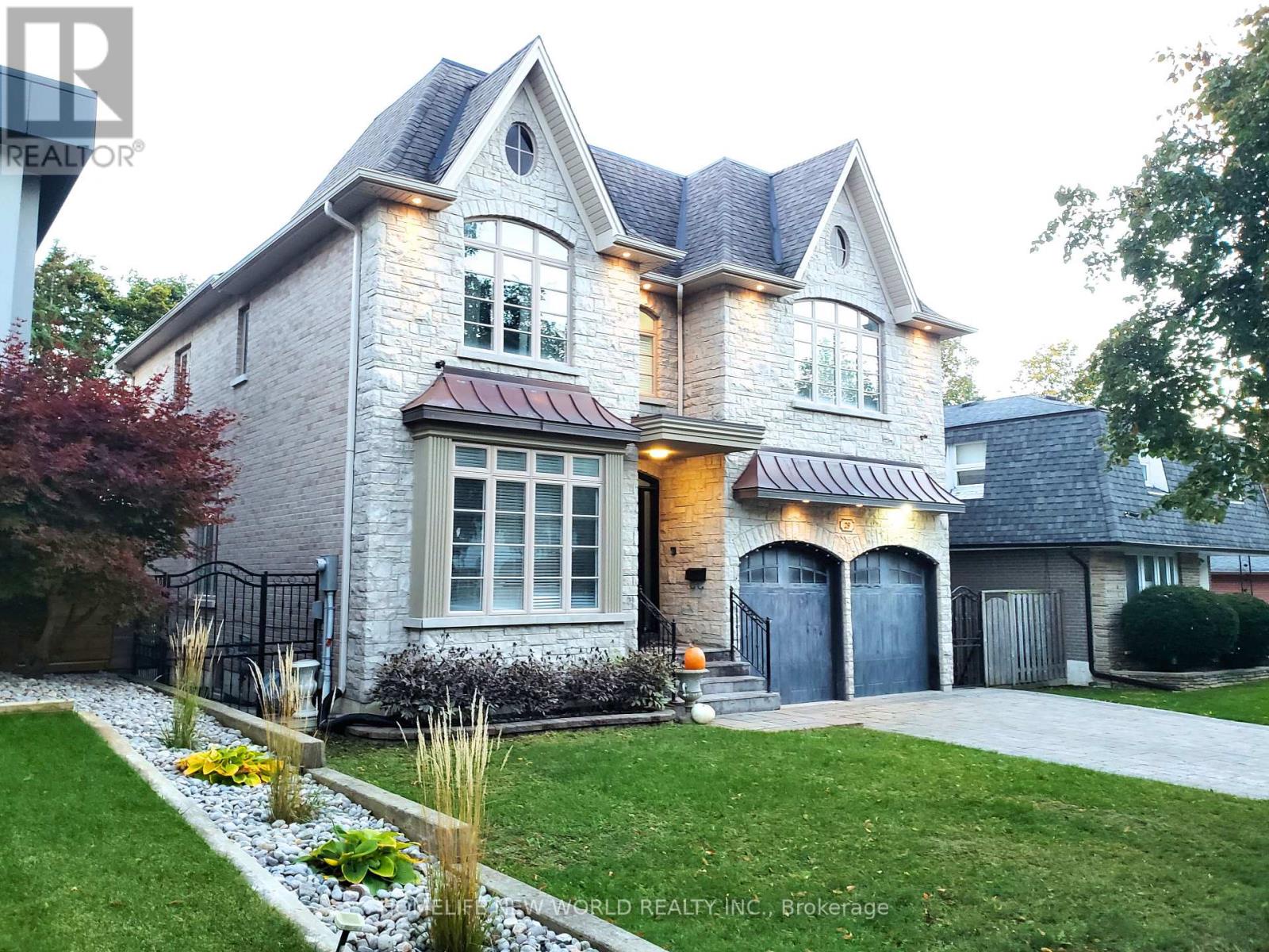 29 Threadneedle Crescent, Toronto (hillcrest Village), Ontario