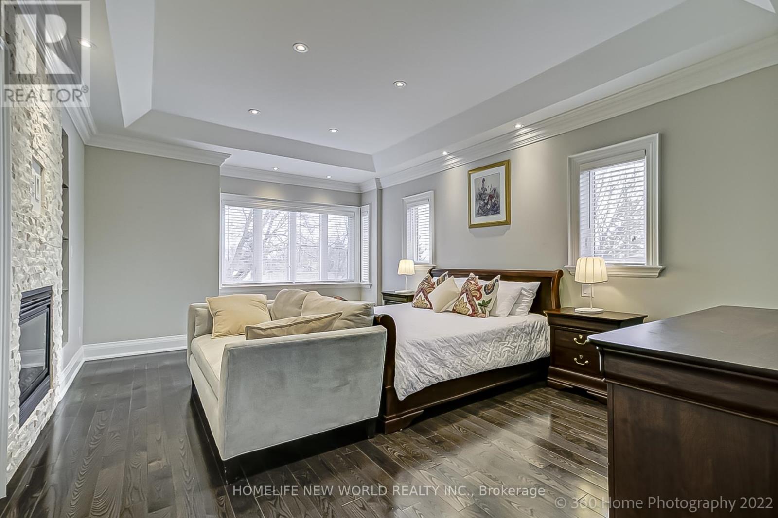 29 Threadneedle Crescent, Toronto (hillcrest Village), Ontario