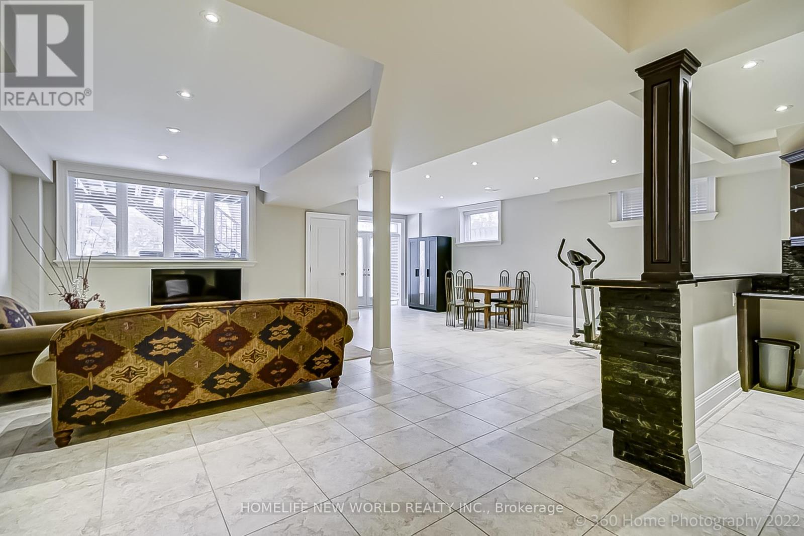 29 Threadneedle Crescent, Toronto (hillcrest Village), Ontario