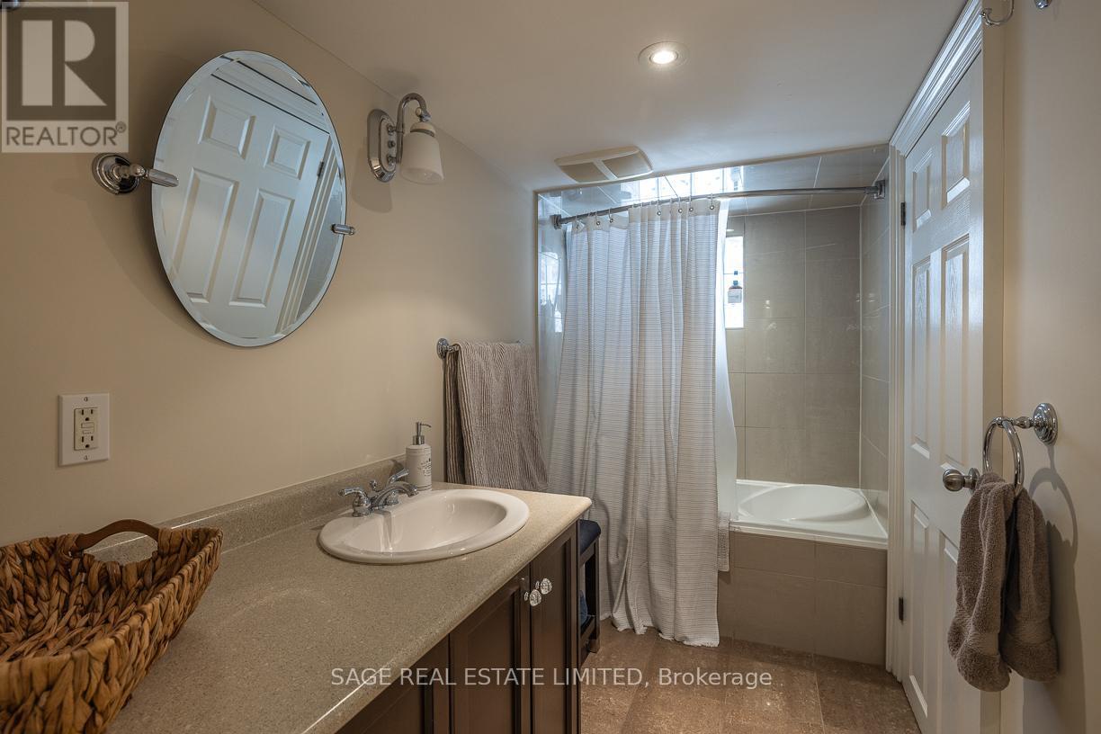 173 Melrose Avenue, Toronto (lawrence Park North), Ontario
