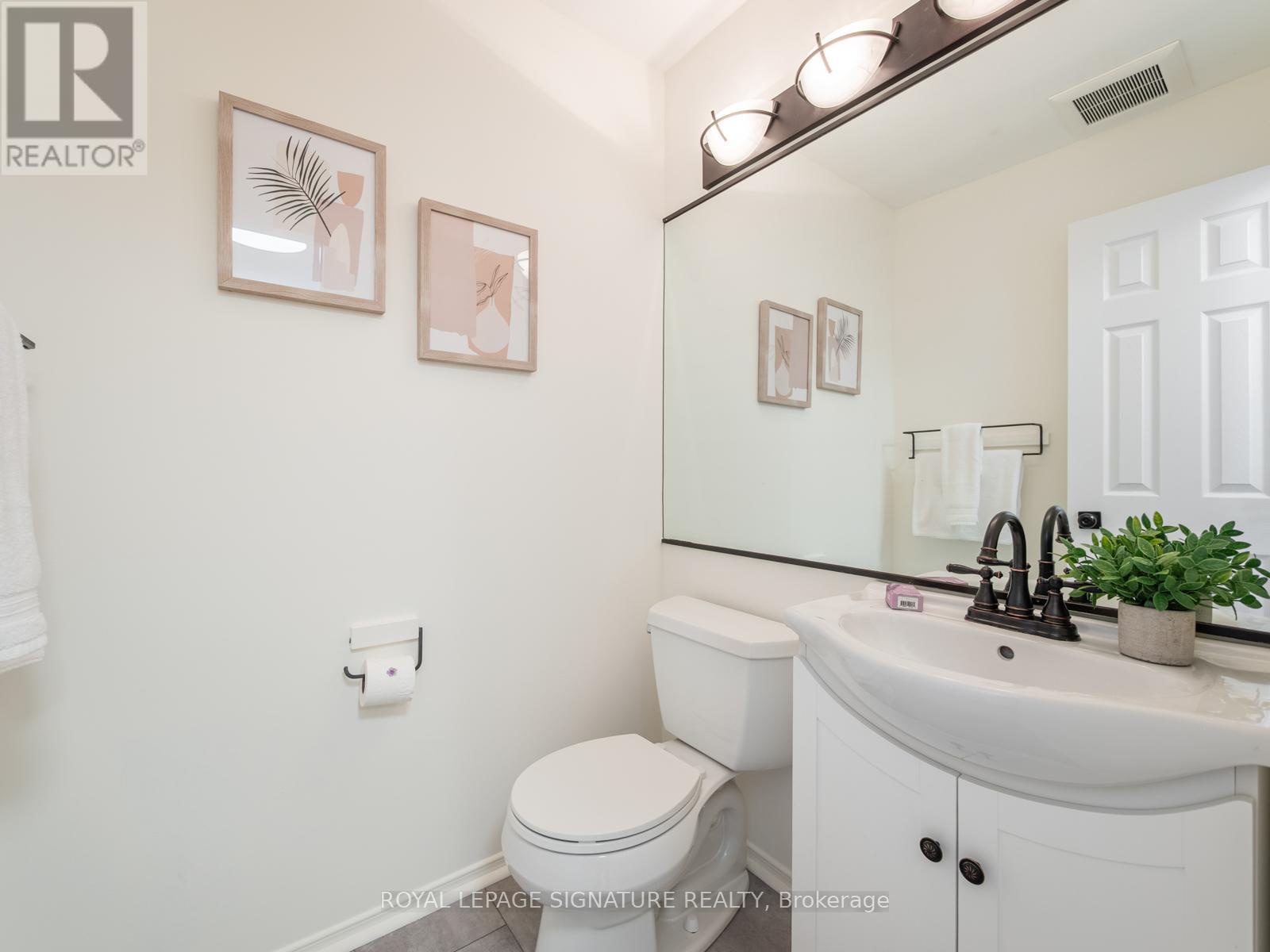 52 Lakeridge Drive, Toronto (centennial Scarborough), Ontario