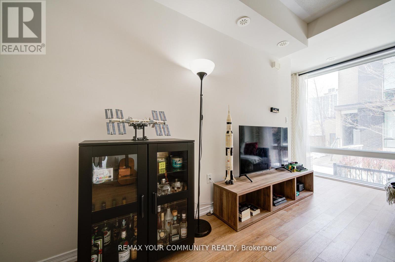 146 - 34 Fieldway Road, Toronto (islington-city Centre West), Ontario