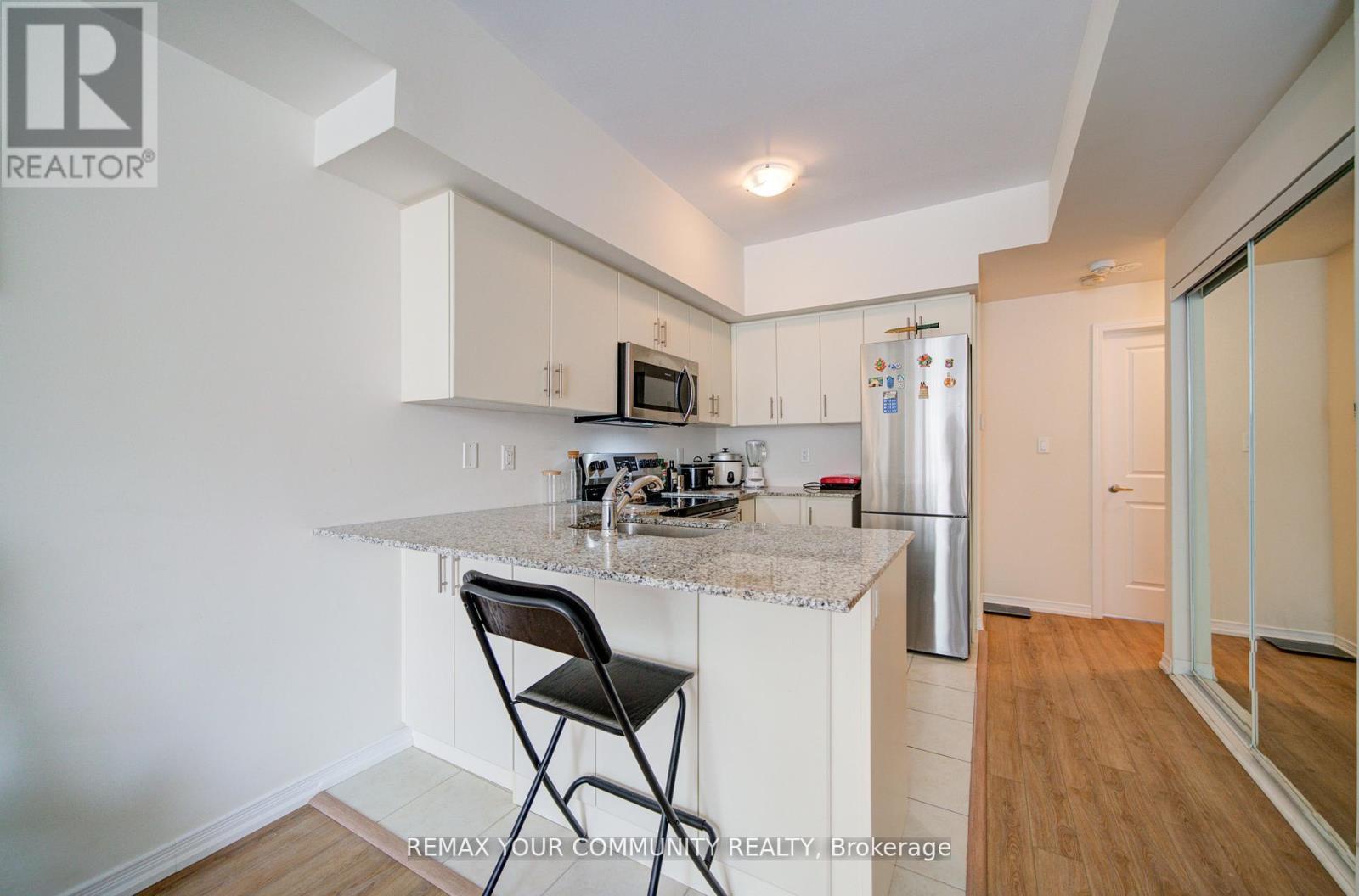 146 - 34 Fieldway Road, Toronto (islington-city Centre West), Ontario