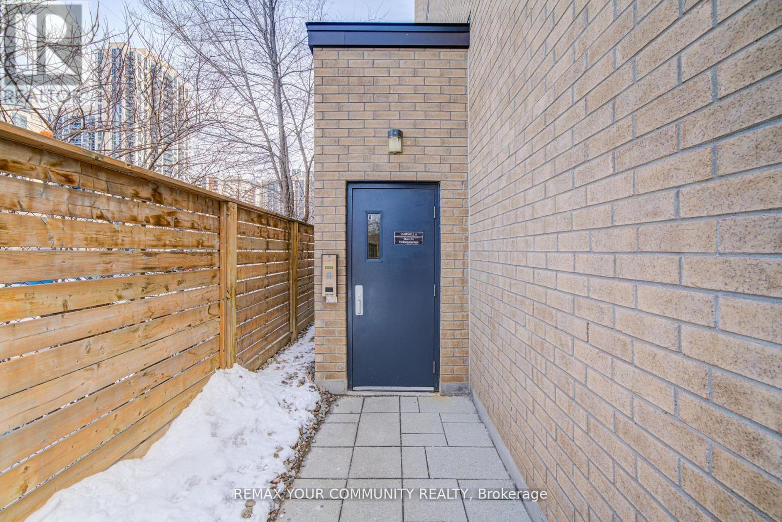 146 - 34 Fieldway Road, Toronto (islington-city Centre West), Ontario