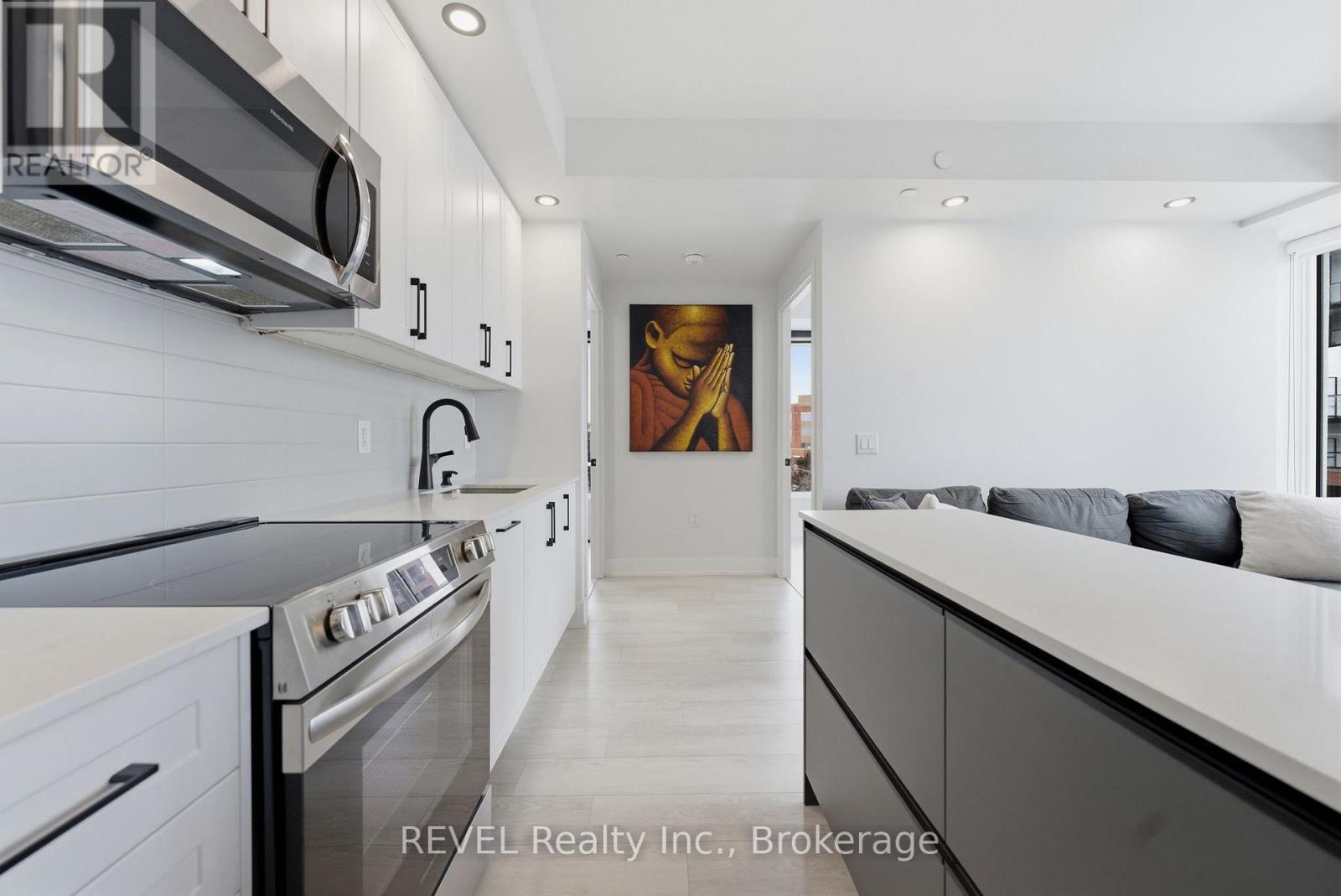 405 - 2450 Old Bronte Road, Oakville (wm Westmount), Ontario