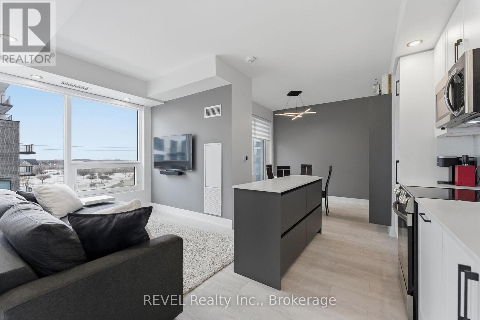 405 - 2450 Old Bronte Road, Oakville (wm Westmount), Ontario