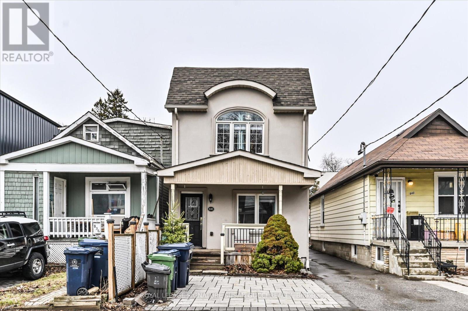 838 Sammon Avenue, Toronto (danforth Village-east York), Ontario