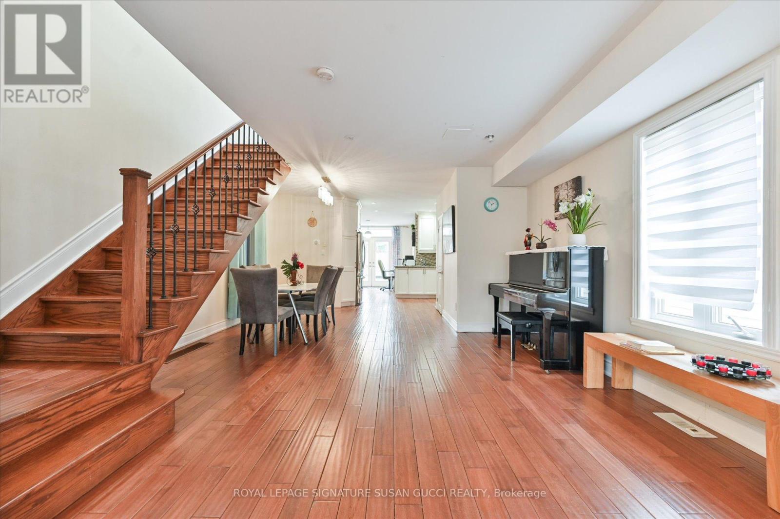 838 Sammon Avenue, Toronto (danforth Village-east York), Ontario