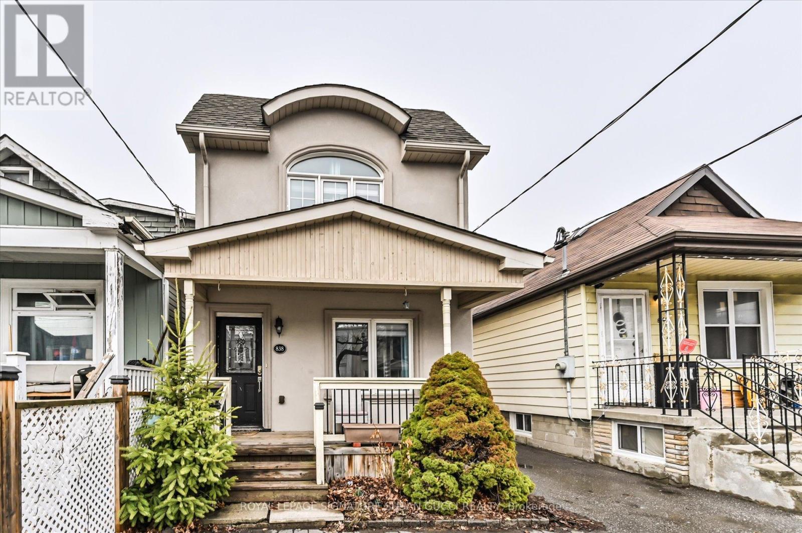 838 Sammon Avenue, Toronto (danforth Village-east York), Ontario