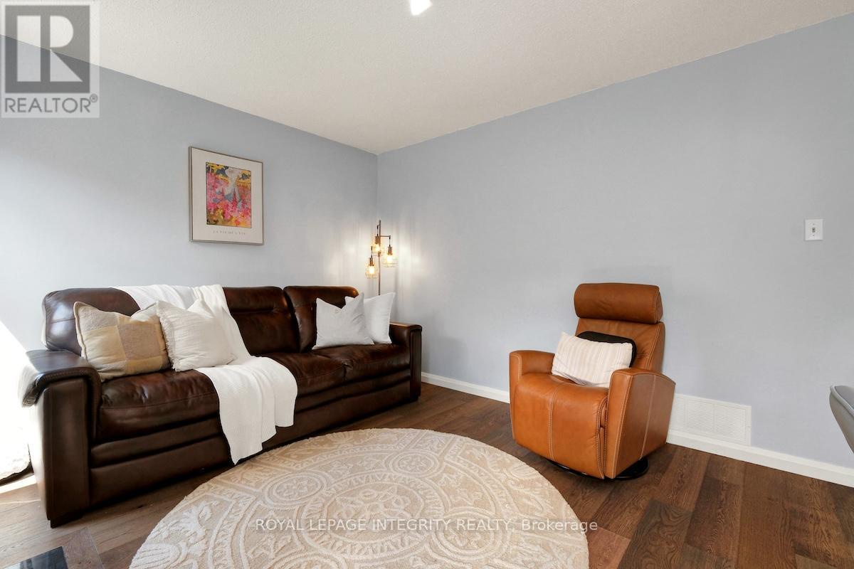 1575 Des Grives Crescent, Ottawa, Ontario