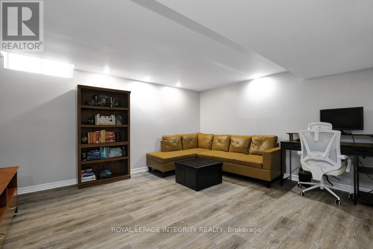 1575 Des Grives Crescent, Ottawa, Ontario