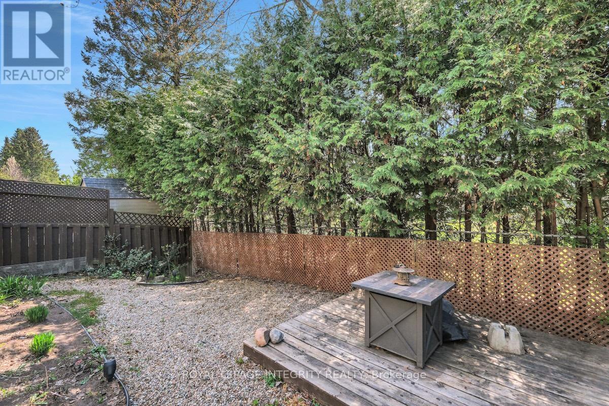 1575 Des Grives Crescent, Ottawa, Ontario