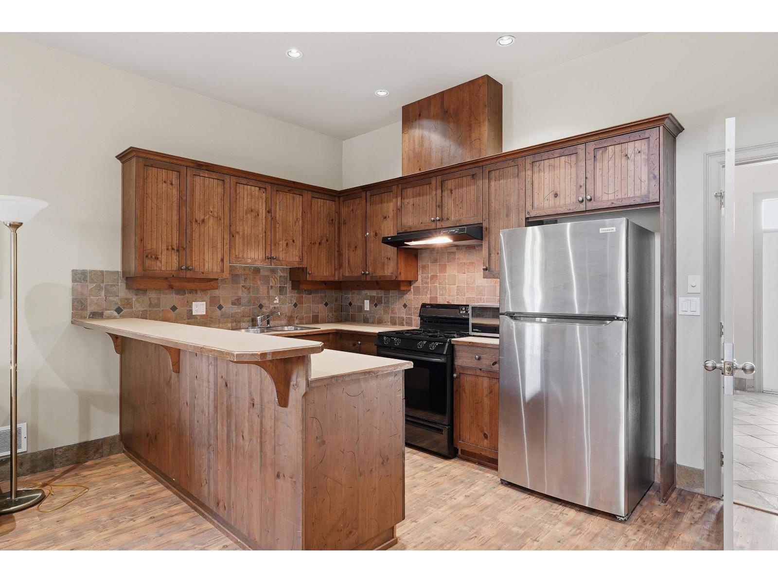 45 18707 65 Avenue, Surrey, British Columbia