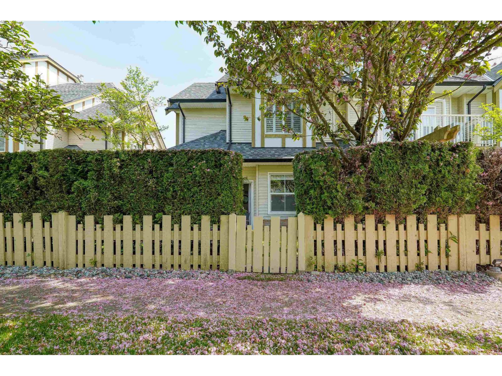 45 18707 65 Avenue, Surrey, British Columbia