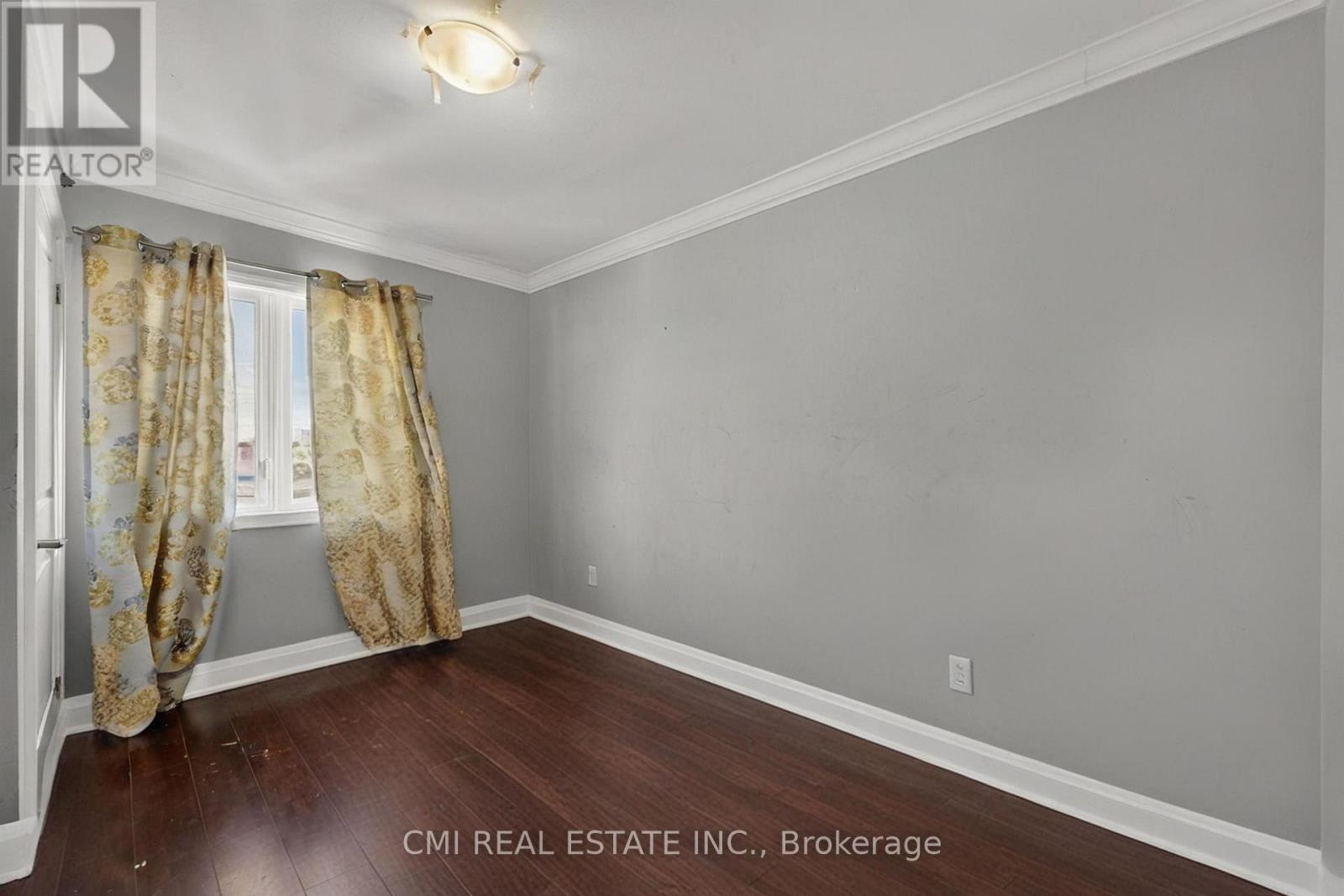 20 Jeavons Avenue, Toronto (clairlea-birchmount), Ontario
