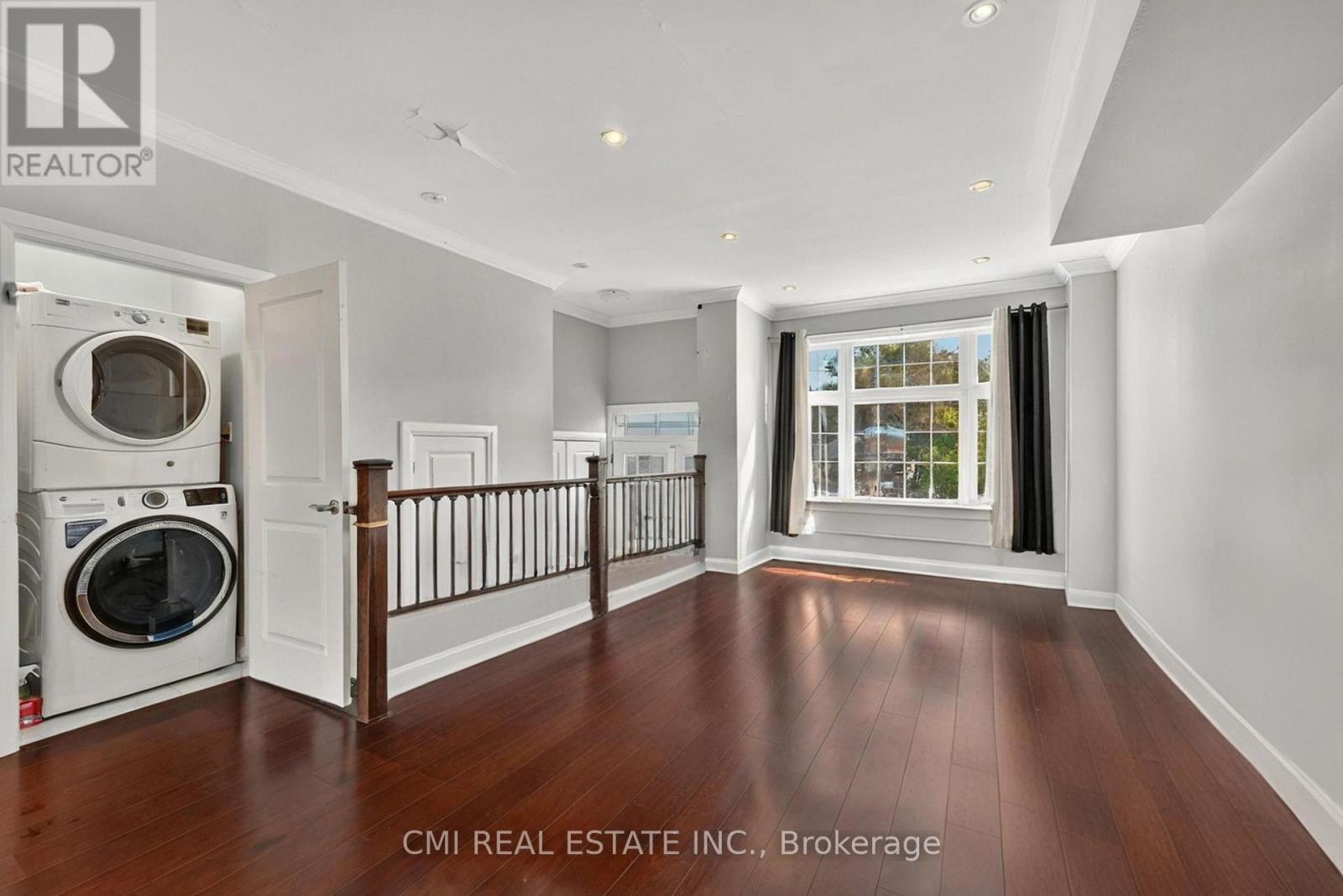 20 Jeavons Avenue, Toronto (clairlea-birchmount), Ontario