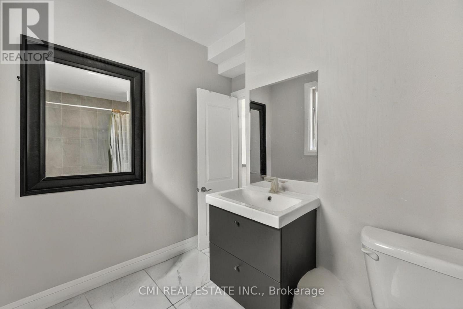 20 Jeavons Avenue, Toronto (clairlea-birchmount), Ontario