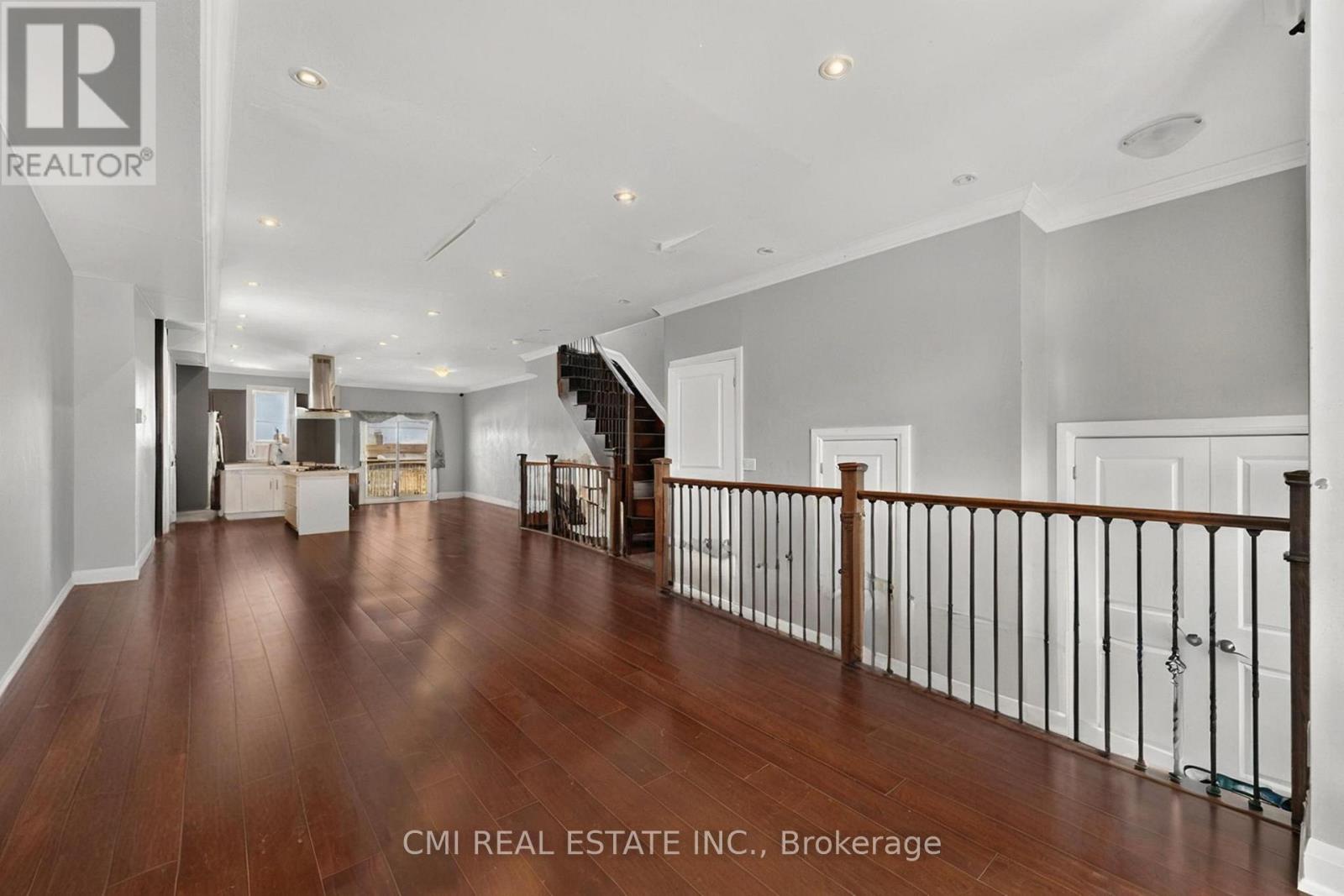 20 Jeavons Avenue, Toronto (clairlea-birchmount), Ontario