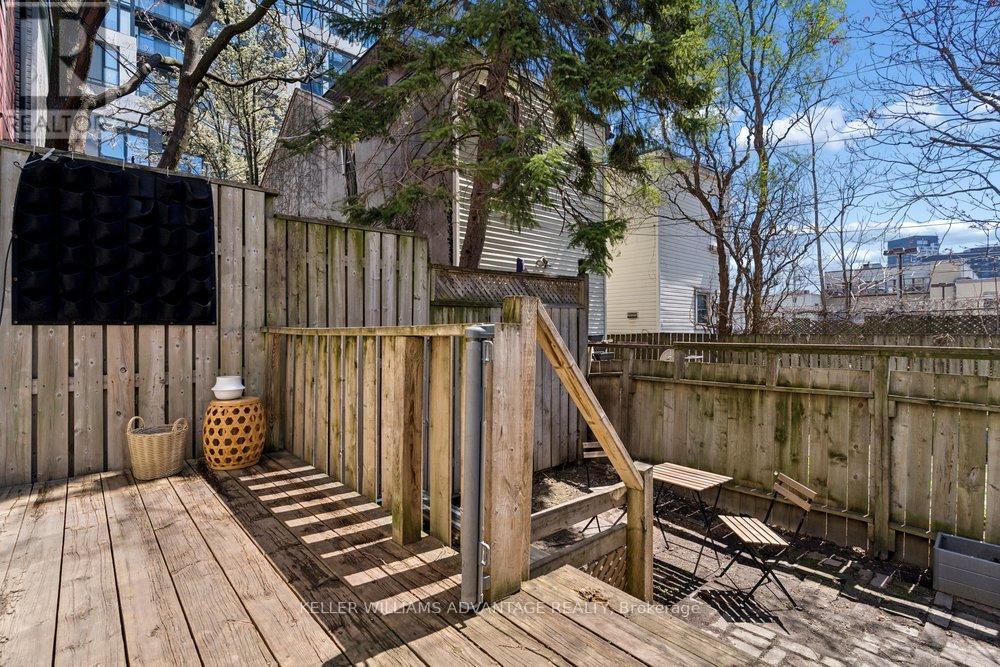 5 Mark Street, Toronto (regent Park), Ontario