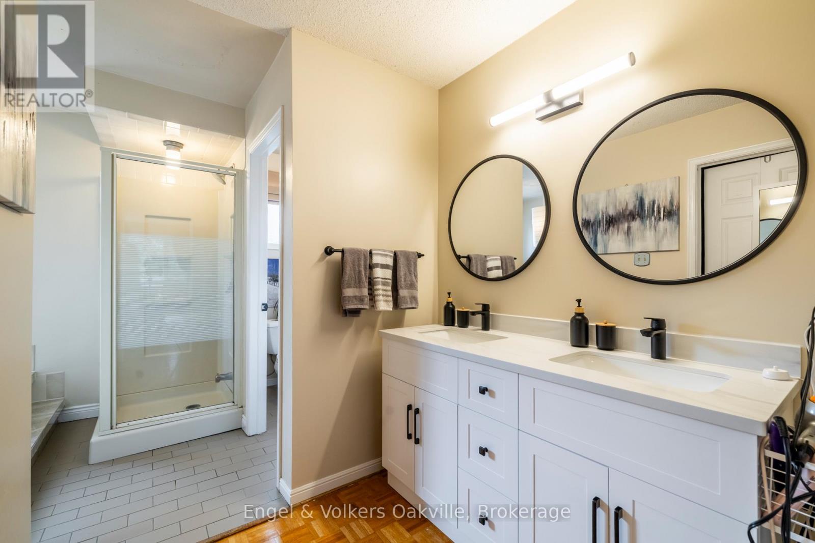1181 Grange Road, Oakville (fa Falgarwood), Ontario