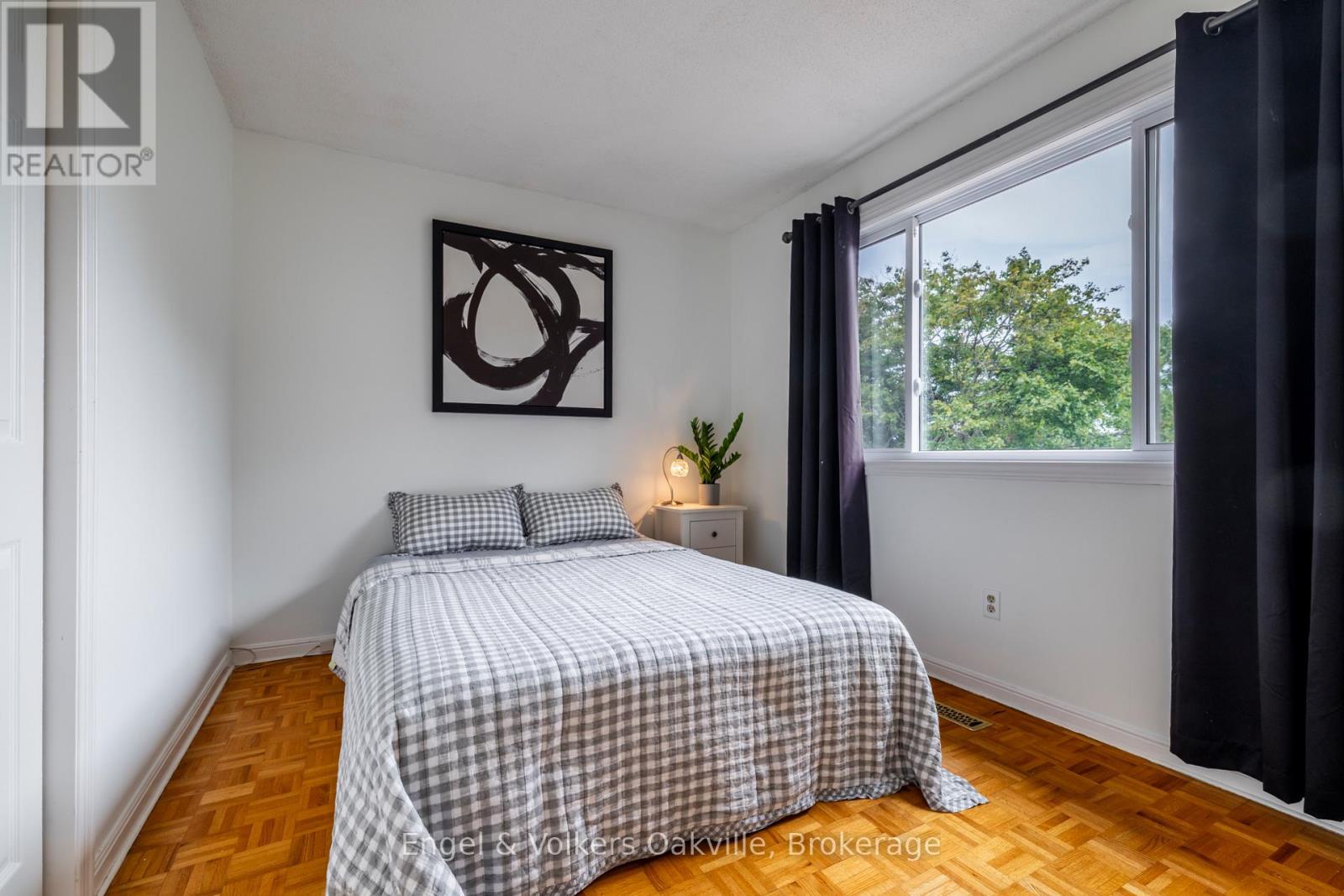 1181 Grange Road, Oakville (fa Falgarwood), Ontario