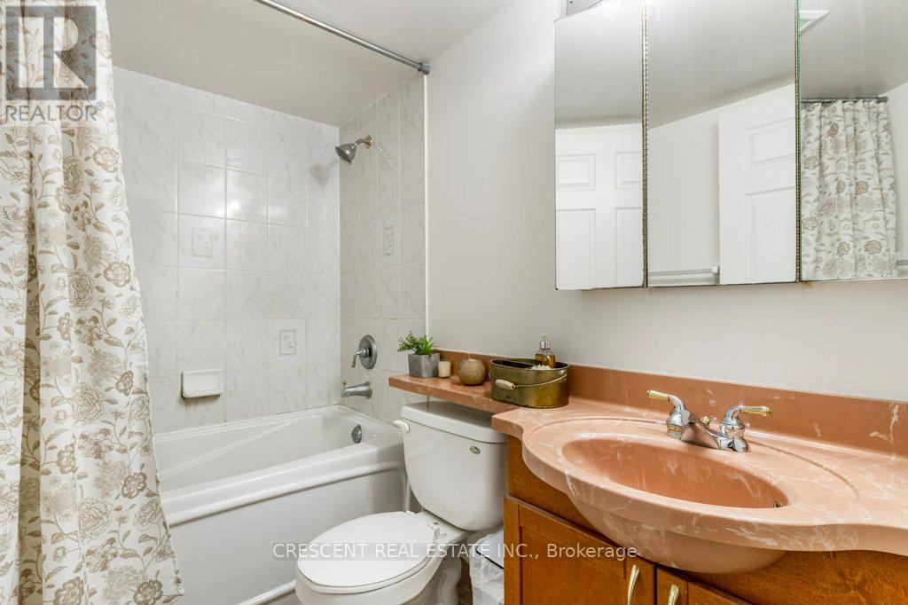 1106 - 9 Michael Power Place, Toronto (islington-city Centre West), Ontario