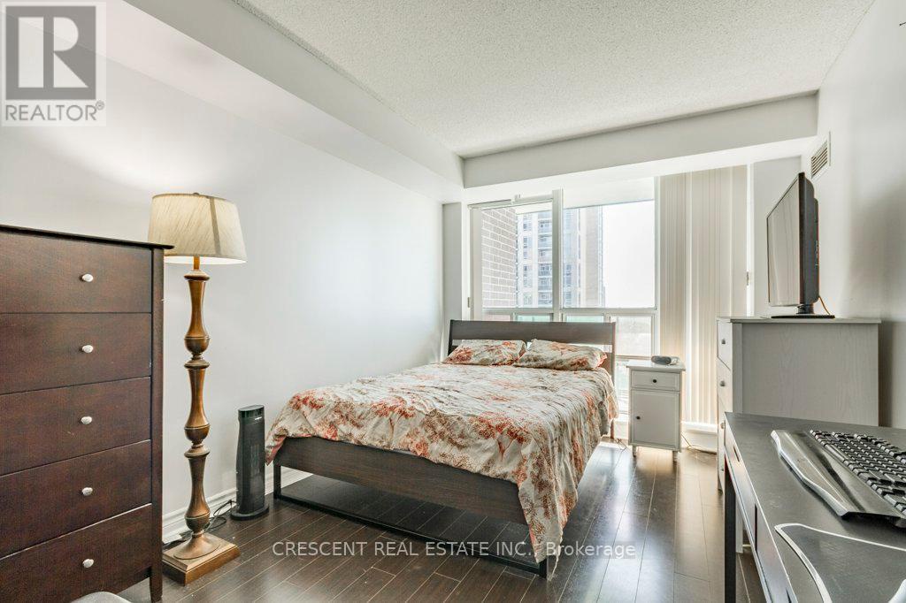 1106 - 9 Michael Power Place, Toronto (islington-city Centre West), Ontario