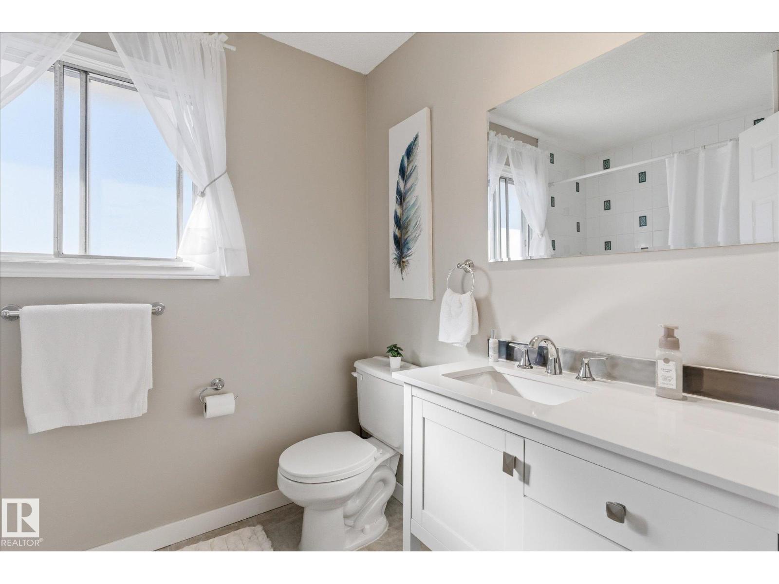 7929 95b Av, Fort Saskatchewan, Alberta