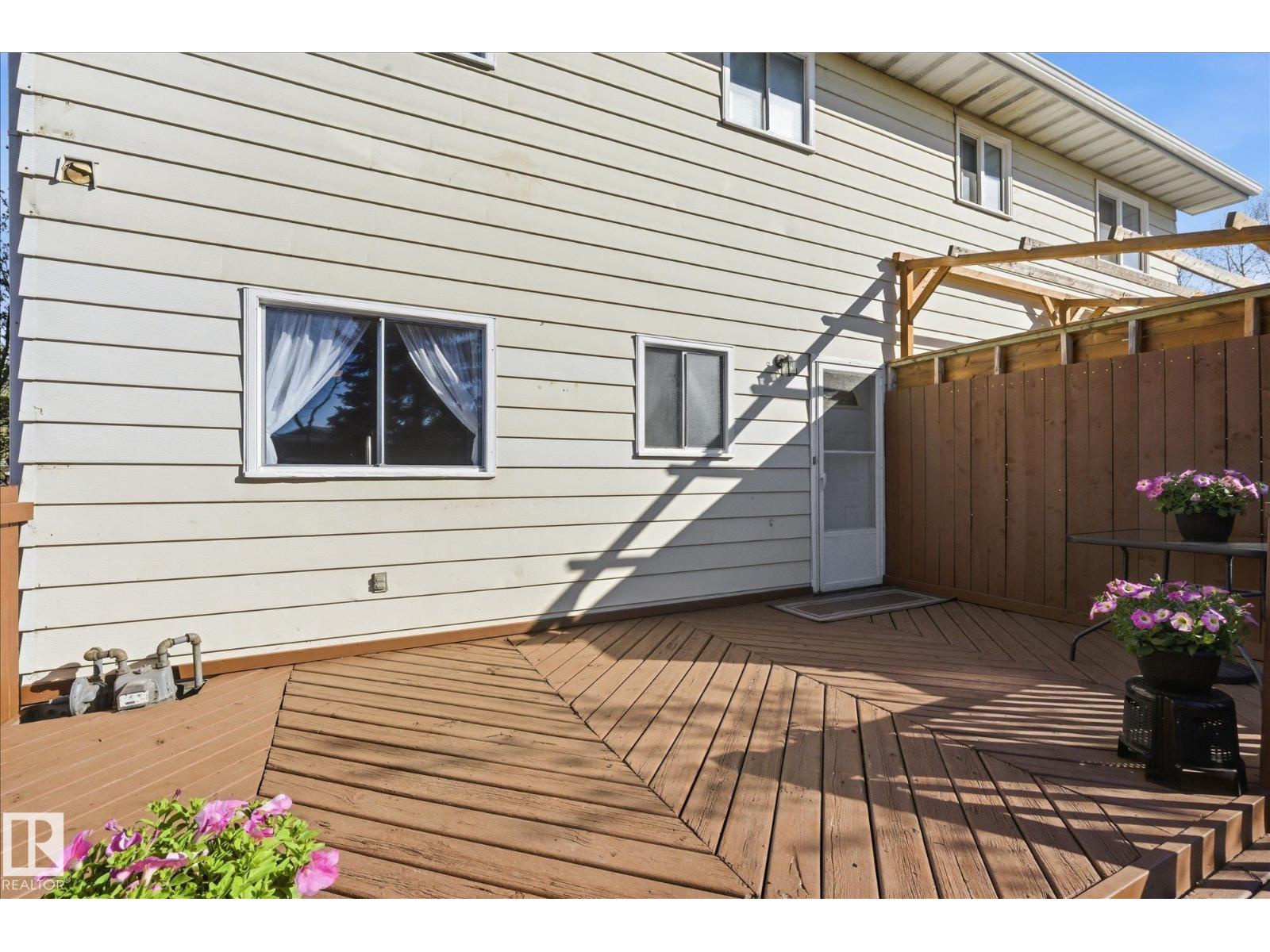 7929 95b Av, Fort Saskatchewan, Alberta