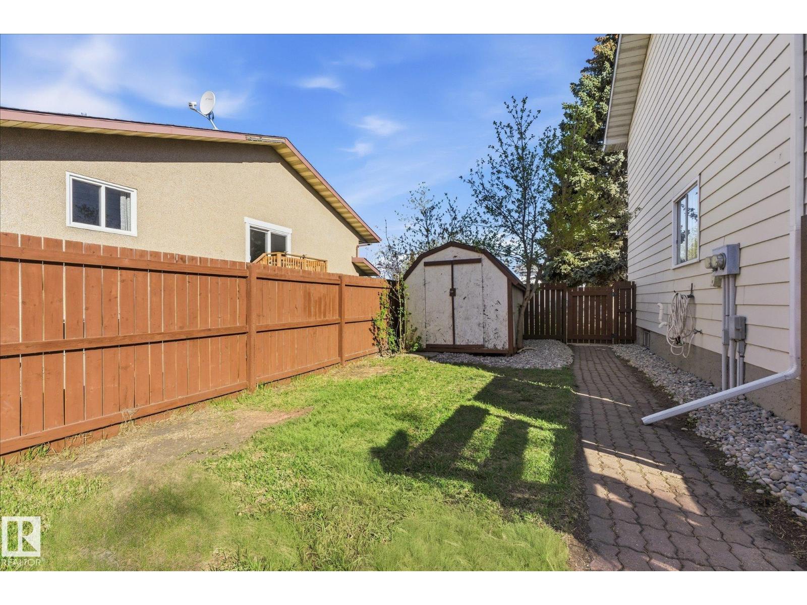 7929 95b Av, Fort Saskatchewan, Alberta