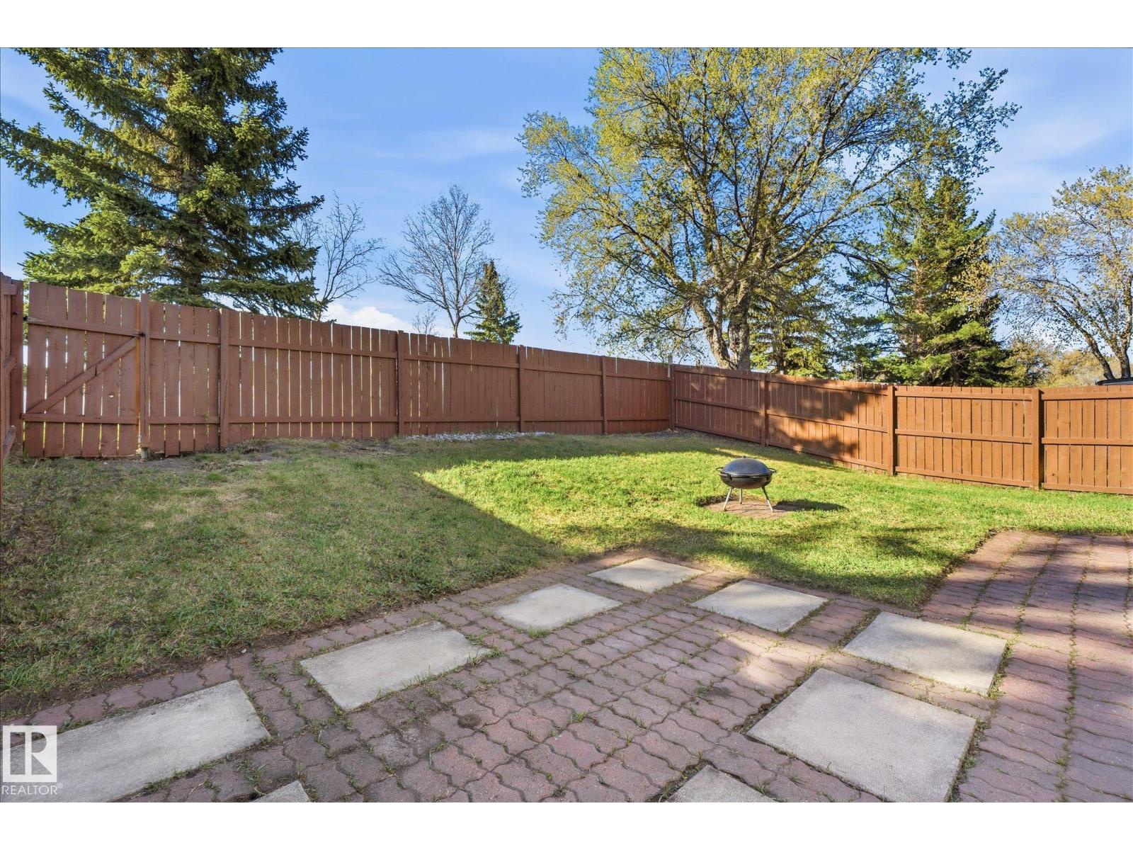 7929 95b Av, Fort Saskatchewan, Alberta